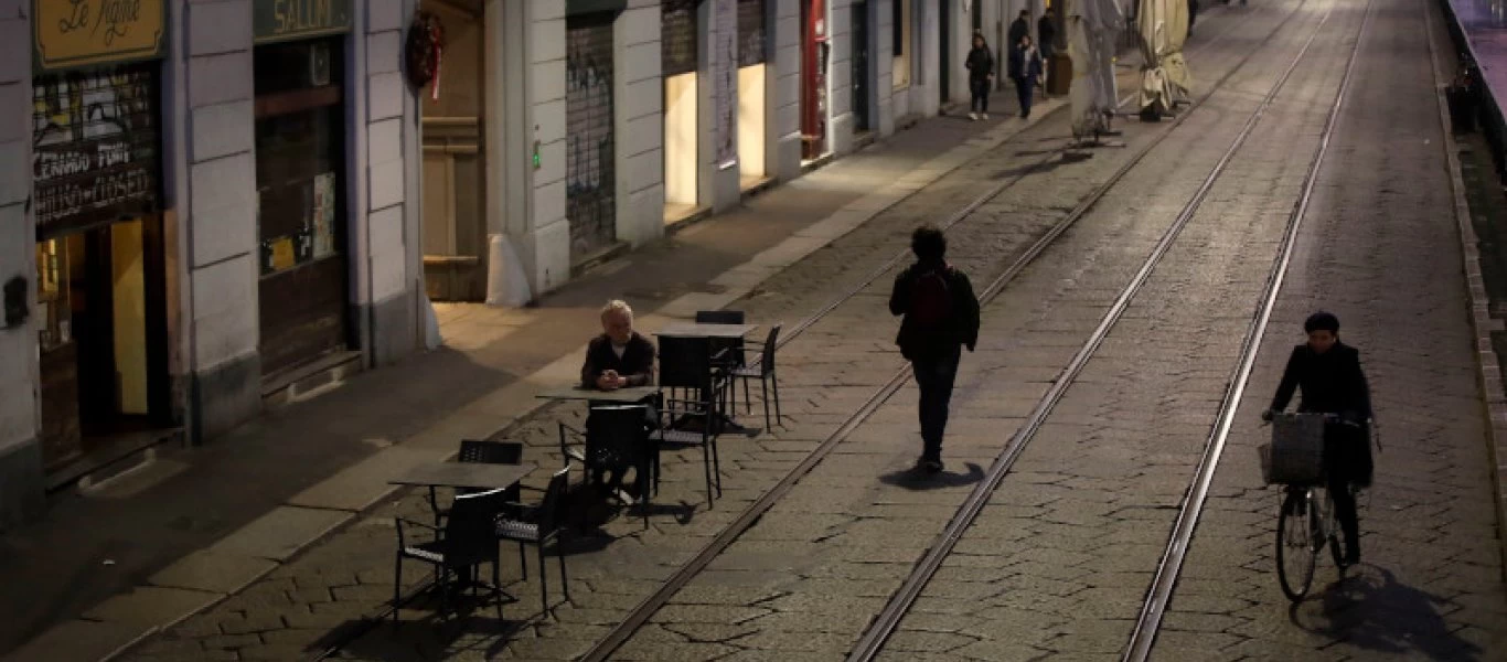 Κορωνοϊός: Πόλη «φάντασμα» το Μιλάνο - Άδειασαν δρόμοι και καταστήματα (φώτο)